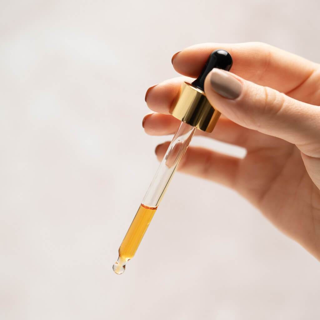 iYURA KESARADI デイリー グロー - フェイス 保湿剤 Face oil iYURA